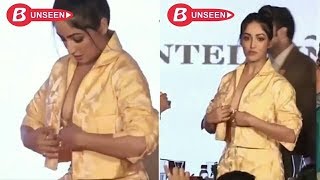 Bollywood actress accidental nipple slip