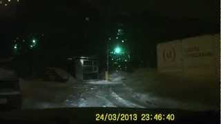 ночное нападение, желтый камаро