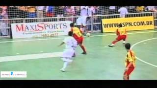 KICK IN USE OF PIVOT IN FUTSAL
