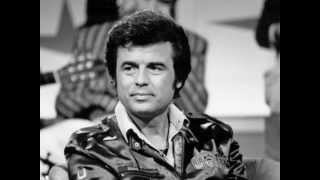 24 mila baci Little Tony In memoria del nostro grande ed indimenticabile artista