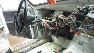 разбор салона волга газ 3102