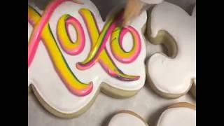 XOXO Valentines Day Cookie Decorating