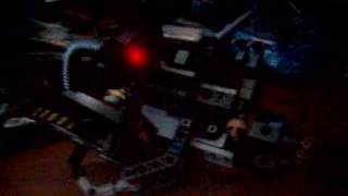 exoforce robot vs megablocks robot