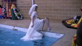 Wetlook Girls - Bride in the pool wetlook fun 2