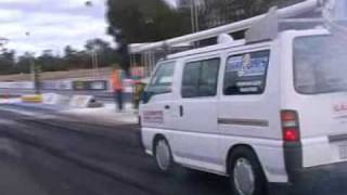 11 sec Mitsubish L300 van
