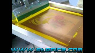 Serigraphie QUADRI sur T-shirt blanc