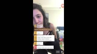 2 kız birbirine dayiyo Periscope