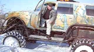 Супер Land Cruiser: движение по глубокому снегу