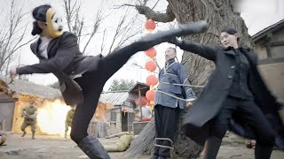 日軍抓無辜村民威脅共軍，卻不料突然沖出幾個面具人，被大殺特殺！ ️ 抗日