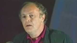 Joseph Brodsky recites "Nature Morte" / Иосиф Бродский, "Натюрморт" 1989 (subtitled)