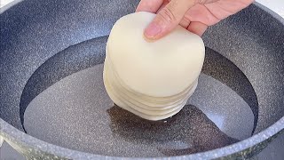 【小穎美食】餃子皮扔進滾燙的油鍋裡，瞬間變美食，我家一周吃5次，營養又解饞