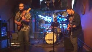Lunar Lounge Rocking At Blind Bobs