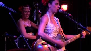 Tif Ginn - Baton Rouge - Six Strings Club