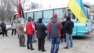 Самооборона міста Ладижин подарувала автобус в АТО
