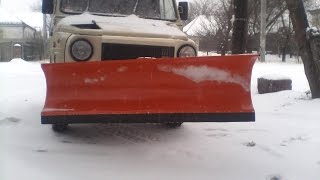 луаз чистит снег ДНЕПР