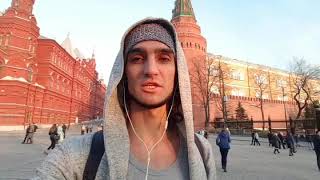 Убийца - рюкзак. Дева с сигаретой - бэее..?