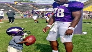 NFL Star @AdrianPeterson Son In Critical Condition After The Mothers Boyfriend Beat & Choked Him!