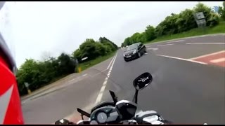 Pour l'exemple: une mère montre la vidéo de l'accident mortel de son fils motard