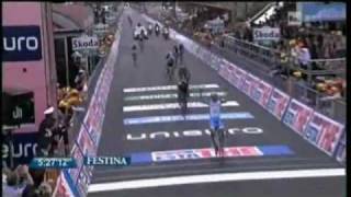 Colnago's Manuel Belletti wins st 13 of the Giro on his CX-1