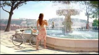 Palmolive Naturals Nutra-fruit Shower Gel 2010 Ad