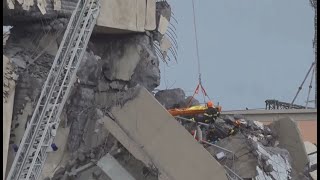 ITALIAN BRIDGE COLLAPSE: Raw video of deadly Italian bridge collapse in Genoa