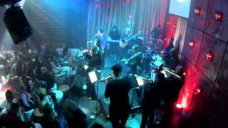 Tan Linda y tan mala - Alain Daniel