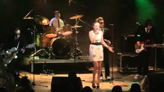 DISCO STYLE BAND Стоят девченки