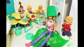 КУКЛЫ ВЕСЕЛАЯ ШКОЛА. ШУТНИК К ДИРЕКТОРУ! #Мультики с куклами #Барби