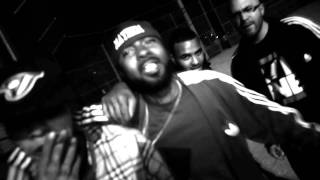 AINT SCARED- Mayhem Morearty feat. Bishop Brigante,Young Kazh
