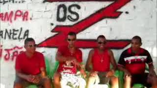 Paródia de 4 jovem perdido no mato