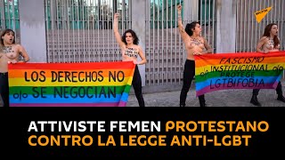 Madrid: attiviste Femen protestano contro la legge anti-LGBT