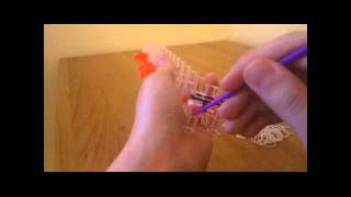 Плетение из Rainbow Loom ( Рыбий хвост)| Плетение браслетов и фигурок из резиночек Rainbow Loom