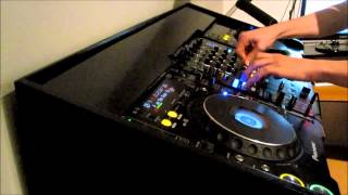 DJ Neyreq ten min house mix on new Pioneer setup