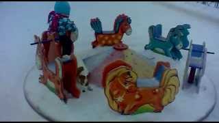 Собака на карусели