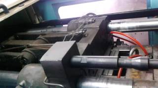 Термопластавтомат видео работы