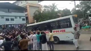 karanthur markaz strike