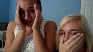 reaction to 4 girls and finger paint
