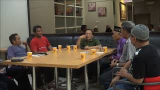 diskusi malam tentang islam sambil ngopi dan melantai