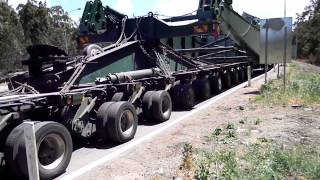 Truck Oversize , 472 tyres , wow so unbelievable I am never see something like this in my life