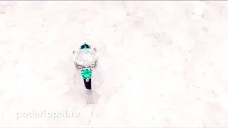 Кольцо с белым опалом 9 мм и зеленым кварцем в серебре - podariopal.ru