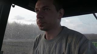09.04.2019. Трактор Беларус МТЗ 82.1. Раскидываю удобрения