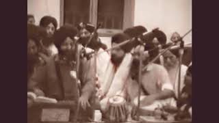Best ever akj kirtan by TEJINDERPAL SINGH JI (dulla veerji) A MUST WATCH!!!!