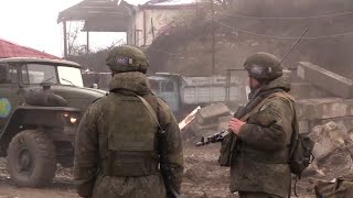 Российские миротворцы следят за безопасностью в Лачинском коридоре