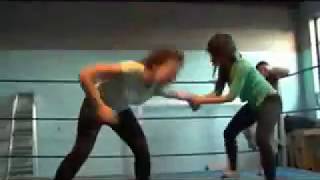 woman lift - 165