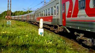 ЭП2К-057 с поездом №16 Москва - Екатеринбург, ст.Ревда