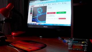 Чем торгует леомакс(LEOMAX) и стоит ли чего там покупать
