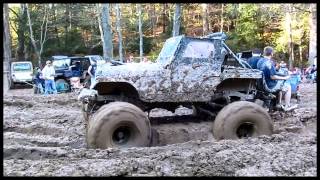 (4) WADE'S BIG JEEP/BIG TIME MUDDN'/ JEFFREYS  MUD BOG  2013