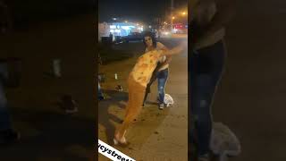 Fight : White girls gon wild?? y’all remember them @lucystreetlive