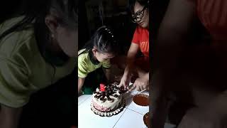 Hppy bdy kk kia