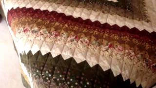 Trip Around the World Amish Quilt
